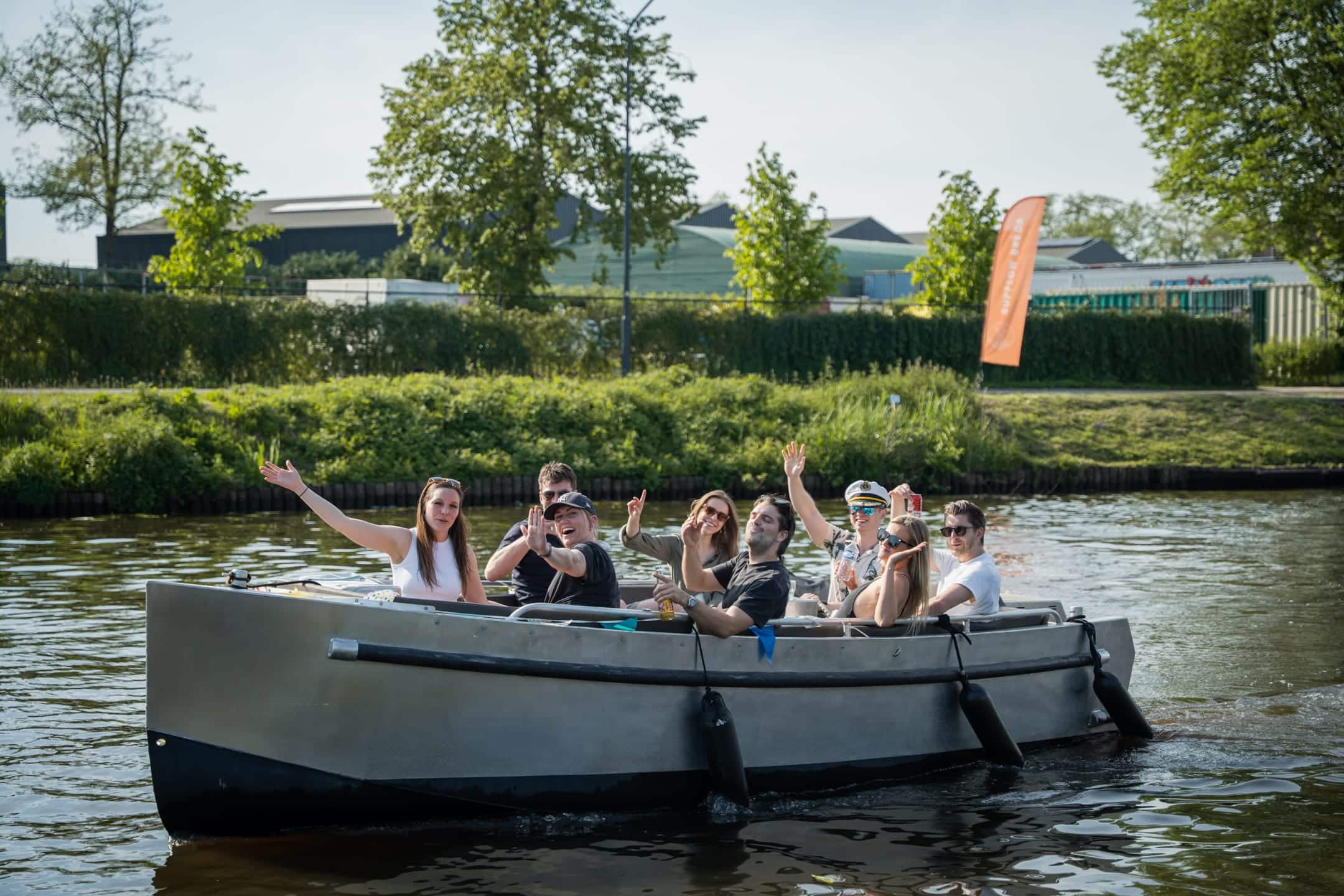 luxe sloep huren breda